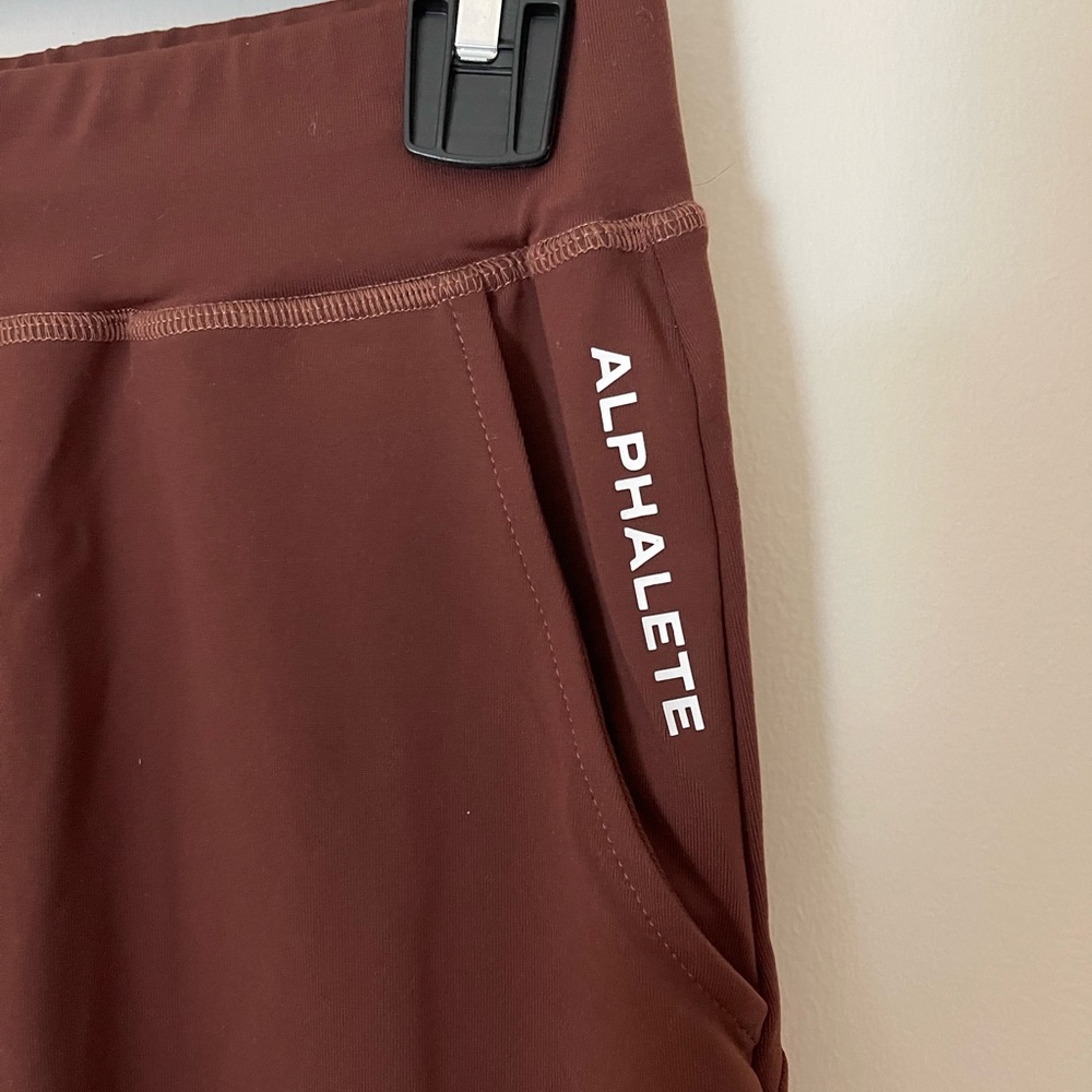 Alphalete Joggers - Picture 3 of 7